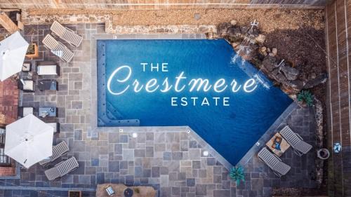 East Memphis House | Heated Poolhistoric Tudor Homecrestmere Estate