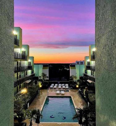 Myrtle Beach Apartment | Heated Pools, Heated lazy river, 3 hot tubs-Privately owned Oceanfront renovated condo on 12th floor