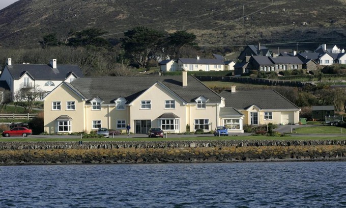 Dingle House | Heatons Guesthouse