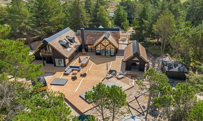 Blavand House | "Hejdie" - 750m from the sea by Interhome