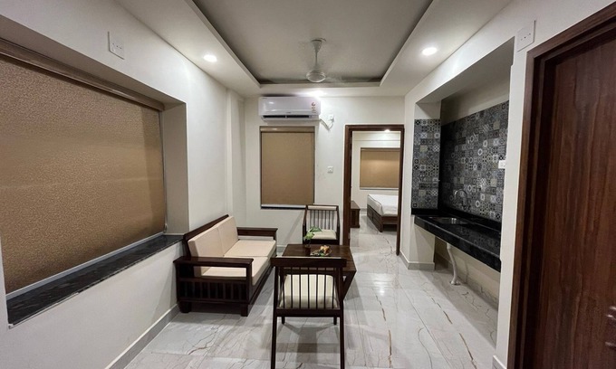 Puri Hotel | Hello by Ananya