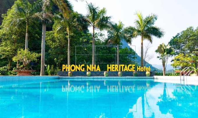 Bo Trach Hotel | Heritage By Night
