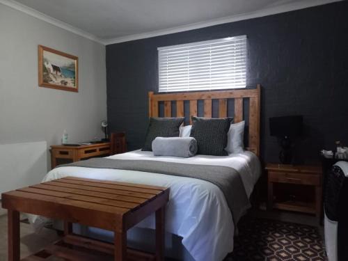 Voelklip House | Hermanus 13 on 2nd Guest Rooms