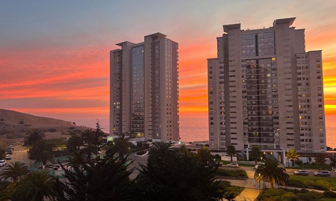 Concon Apartment | Hermoso Depto para 4 personas ,con Arcade de juegos y vista hacia las Dunas y el Mar