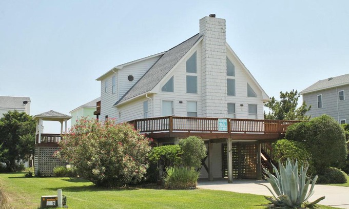 Oak Island House | Heron Pointe by Oak Island Accommodations