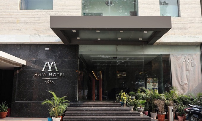 Taj Ganj Hotel | HHW Hotel- Agra