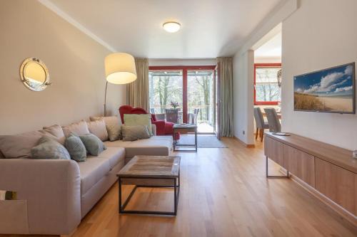 Lohme Apartment | Hiddensee II mit Ostseeblick Haus Fore