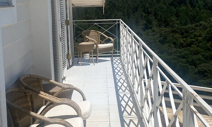 Campos do Jordao Cottage | High-end home, lots of comfort, security and tranquility in the middle of nature