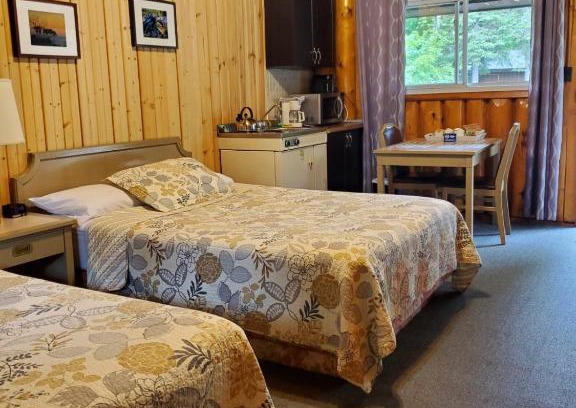 Algoma District Cabin | High Falls Motel & Cabins