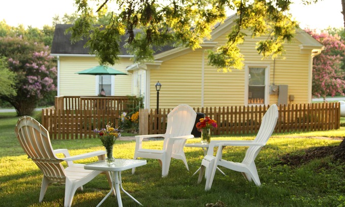 Pinnacle Cottage | Hikers Nest At Pilot Mountain