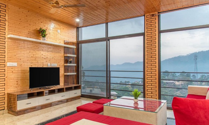 Kumarhatti Apartment | Hill View Apartments Kasauli
