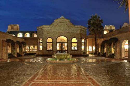 San Luis Potosi Hotel | Hilton San Luis Potosi