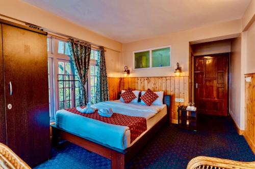 Darjeeling Hotel | Himalayan Gorkha Retreat