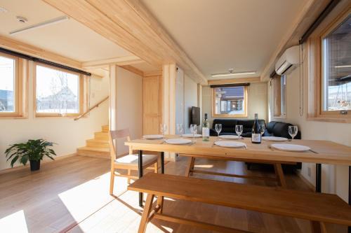 Kabayama Apartment | Himawari