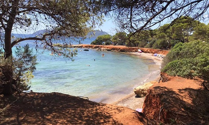 Ibiza Island Apartment | Hippy House Red + Chillout, Hammock Nature, Beaches, Bike area, Hippy Market