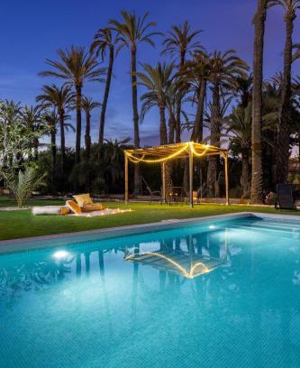 Algoros Villa | Historical Palms Villa by Fidalsa