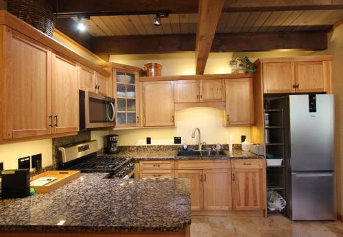 Tahoe Village Apartment | HNC0628 - Stagecoach Escape condo