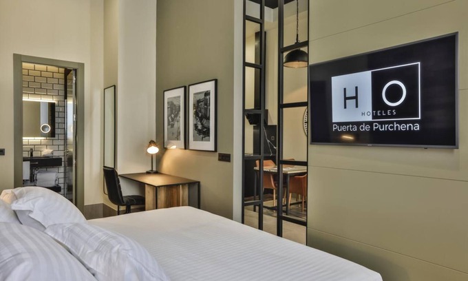 Almeria Centro Apartment | HO Puerta de Purchena Apartments. JS 1