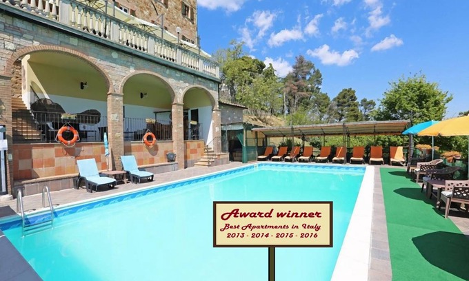 Montecastelli Apartment | Holiday apartment Montecastelli for 1 - 6 persons with 2 bedrooms - Farmhouse
