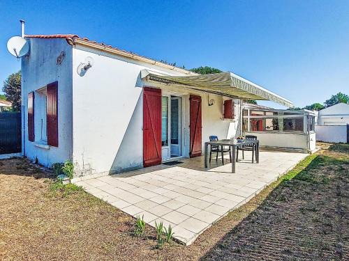 La Cotiniere House | Holiday Home La Coti by Interhome