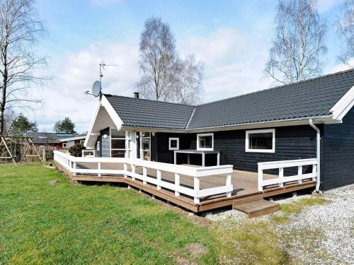 Farvang House | holiday home