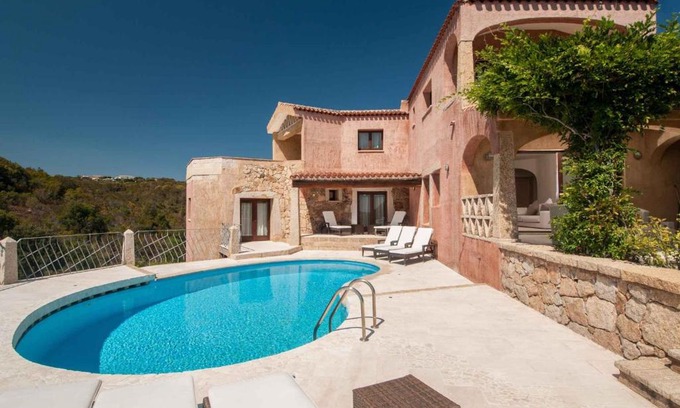 Abbiadori Apartment | Holiday home in Arzachena 31407