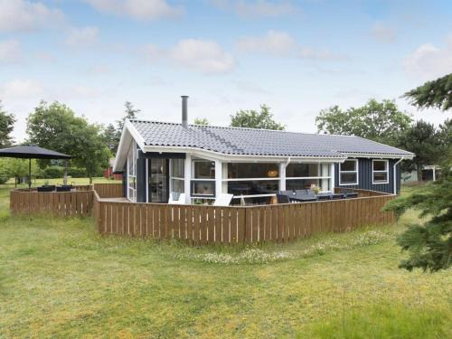 Hals House | Holiday Home Ingwin - from the sea by Interhome