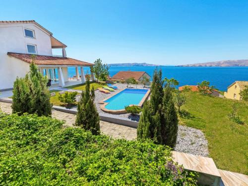 Vratarusa House | Holiday Home Senj by Interhome