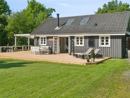 Hoensinge House | Holiday Home Veljan - 1-2km from the sea by Interhome