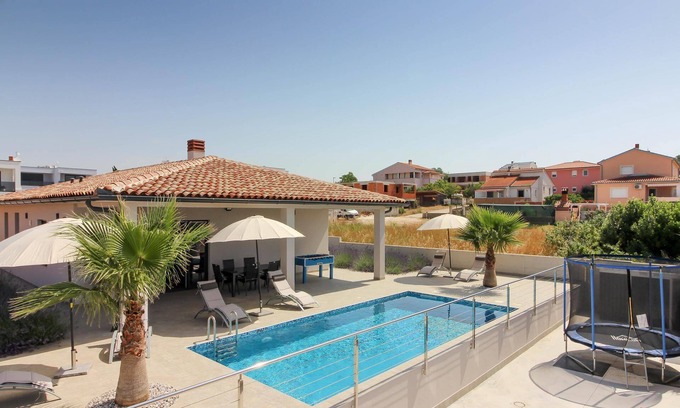 Sikici House | Holiday house Pula for 1 - 8 persons with 3 bedrooms - Holiday home