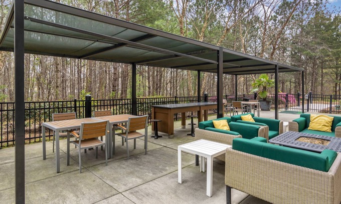 Duluth Hotel | Holiday Inn Atlanta-Gas South Arena Area by IHG