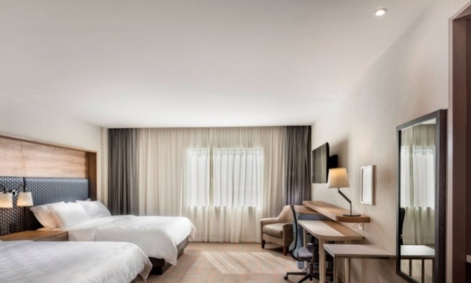 Aguascalientes Hotel | Holiday Inn & Suites Aguascalientes by IHG