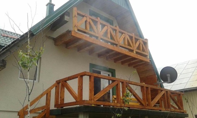 Zabljak House | HOLIDAY