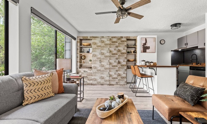 Aspen Apartment | HOLT - Billionaire Mountain