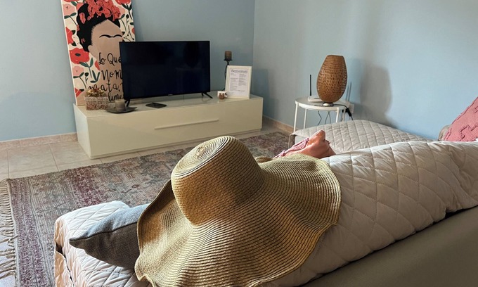Tortoreto Apartment | "Home from Home" with outdoor spaces for eating and relaxing, 5 minutes from the sea.