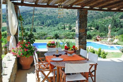 Pemonia House | Home with Garden & Pool for All
