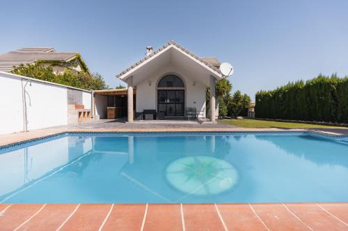 Dilar Villa | Home4u Granada Marymonte