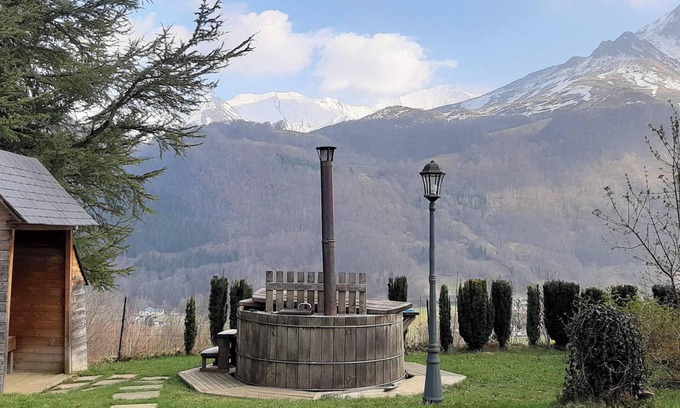 Arrens-Marsous Ski Chalet | Homerez - Chalet in Arrens-Marsous, mountain view.