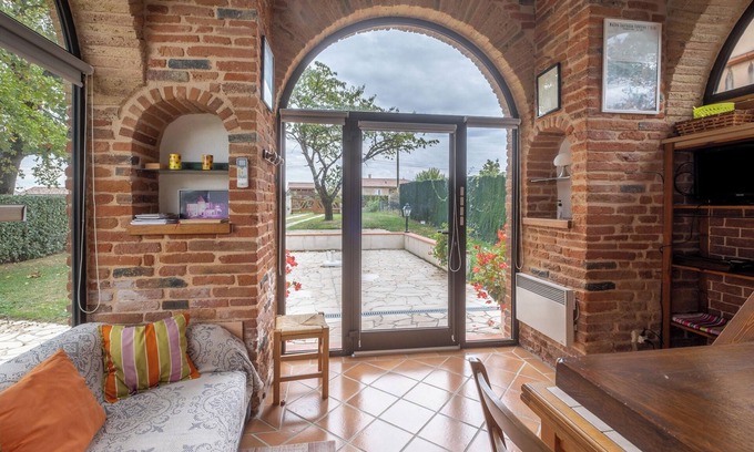 Villemur-sur-Tarn House | Homerez - House in Villemur-sur-Tarn
