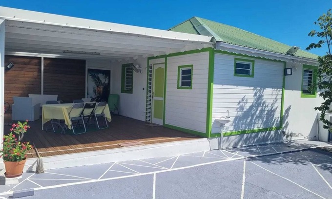 Petit-Canal House | Homerez - House in Petit-Canal