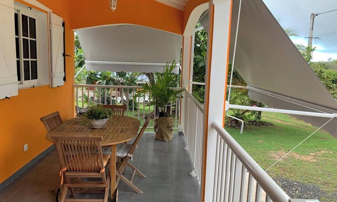 Le Moule Apartment | Homerez - Studio Le Moule, garden