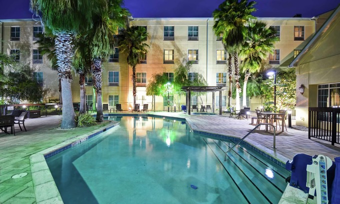 Ocala Hotel | Homewood Suites by Hilton Ocala at Heath Brook