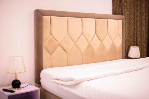 Alimosho House | HOMEWORTH SPACES - Shortlet Apartmemt