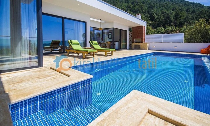 Uzumlu Villa | Honeymoon villa in Kalkan Üzümlü Outdoor/Indoor pools with heating option