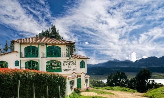 Guatavita Hotel | Hospedaje Mirador de Pueblo viejo