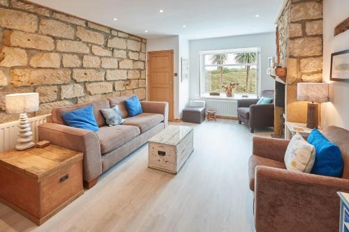 Marske-by-the-Sea House | Host & Stay - The Cottage, Marske