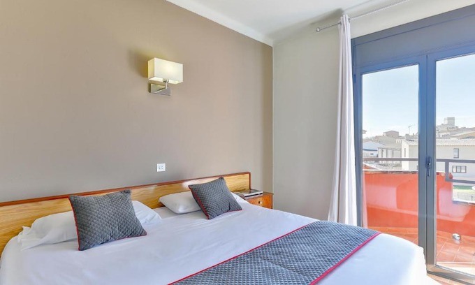 Verges Hostel | Hostal Alberana