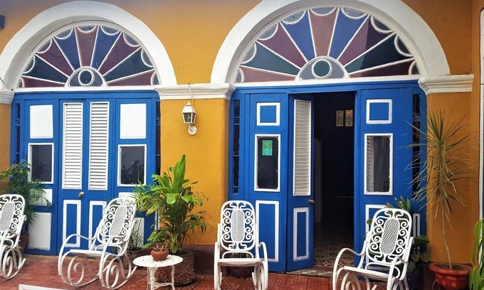 Remedios House | Hostal Los Vitrales