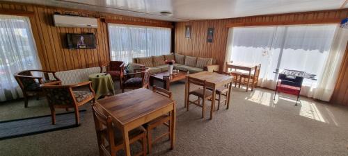 Valdivia Hotel | Hostal Prat II