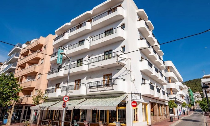 Santa Eulalia del Rio House | Hostal y Apartamentos Santa Eulalia